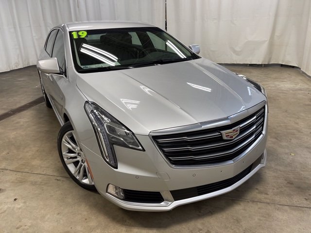 19 2019 Cadillac XTS owners manual with Navigation BRAND NEW